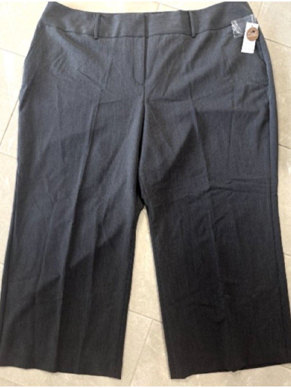 Lane Bryant Dress Pants Women 28S dark Gray Wide Leg Comfort Career Office Short